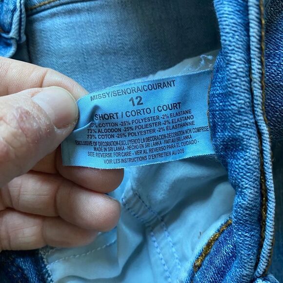 Gloria Vanderbilt sz 12 short - Picture 5 of 5